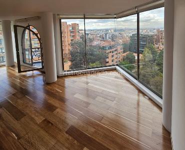 Apartamento en venta en Los Rosales, Bogotá · foto 2 de 9