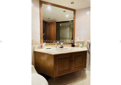 Apartamento en venta en Los Rosales, Bogotá · foto 12 de 15