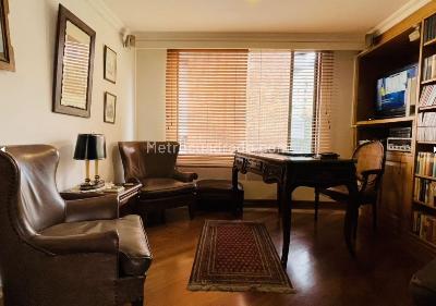 Apartamento en venta en Los Rosales, Bogotá · foto 3 de 15