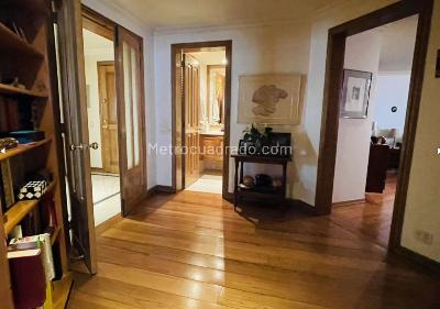 Apartamento en venta en Los Rosales, Bogotá · foto 6 de 15
