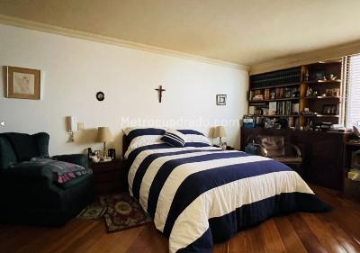 Apartamento en venta en Los Rosales, Bogotá · foto 7 de 15