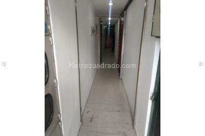 Apartamento de 5 alcobas en venta en La Estrada, Bogotá, 135 m² · foto 3 de 9