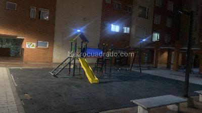Apartamento de 3 alcobas en venta en Barrios Unidos, Bogotá, 134 m² · foto 4 de 11