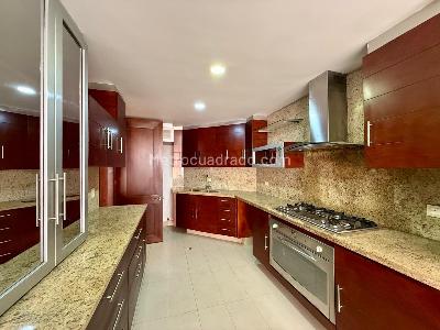 Apartamento en venta en Santa Barbara, Bogotá · foto 15 de 20