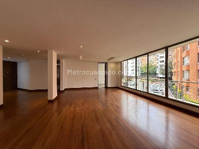 Apartamento en venta en Santa Barbara, Bogotá · foto 7 de 20