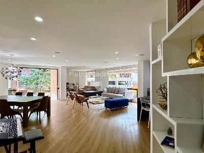 Apartamento de 3 alcobas en venta en Los Rosales, Bogotá, 163 m² · foto 17 de 20
