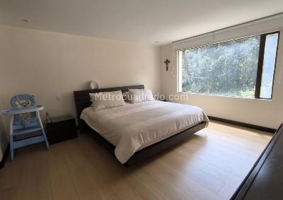 Apartamento de 3 alcobas en venta en Usaquen, Bogotá, 240 m² · foto 15 de 19