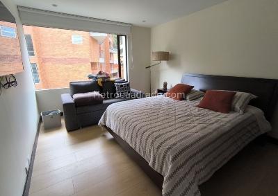 Apartamento de 3 alcobas en venta en Usaquen, Bogotá, 240 m² · foto 16 de 19