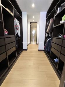 Apartamento de 3 alcobas en venta en Usaquen, Bogotá, 240 m² · foto 17 de 19