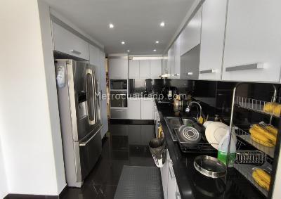 Apartamento de 3 alcobas en venta en Usaquen, Bogotá, 240 m² · foto 6 de 19