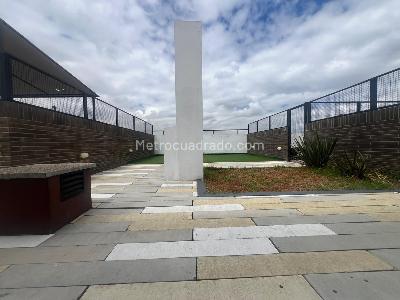 Apartamento de 2 alcobas en venta en Contador De Alameda, Bogotá, 74 m² · foto 5 de 18