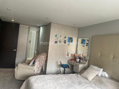 Apartamento de 3 alcobas en venta en Andino El Retiro, Bogotá, 158 m² · foto 4 de 11