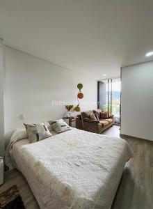 Apartamento de 4 alcobas en venta en Pasadena Alta, Bogotá, 168 m² · foto 8 de 14