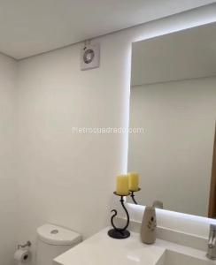 Apartamento de 3 alcobas en venta en Los Rosales, Bogotá, 206 m² · foto 9 de 16