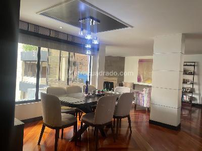 Apartamento de 3 alcobas en venta en Altos Del Retiro, Bogotá, 158 m² · foto 3 de 11
