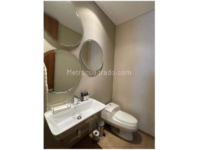 Apartamento de 3 alcobas en venta en Chico Alto, Bogotá, 360 m² · foto 9 de 14