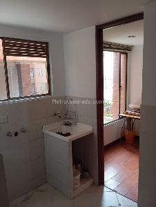 Apartamento de 5 alcobas en venta en Santa Barbara Central, Bogotá, 210 m² · foto 9 de 18
