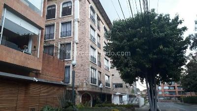 Apartamento de 3 alcobas en venta en San, Bogotá, 137 m² · foto 8 de 10