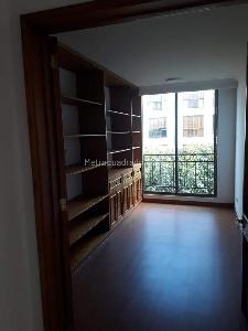 Apartamento de 3 alcobas en venta en San, Bogotá, 137 m² · foto 9 de 10