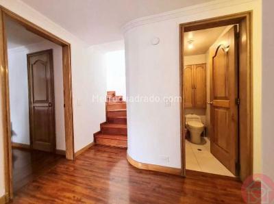 Apartamento en venta en Santa Barbara, Bogotá · foto 11 de 16