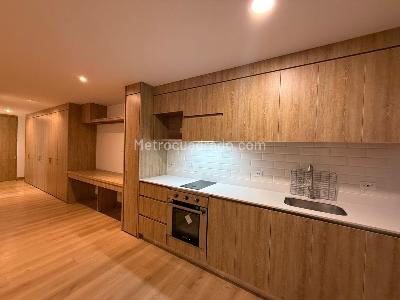 Apartamento de 1 alcoba en venta en Santa Barbara, Bogotá, 39 m² · foto 7 de 11