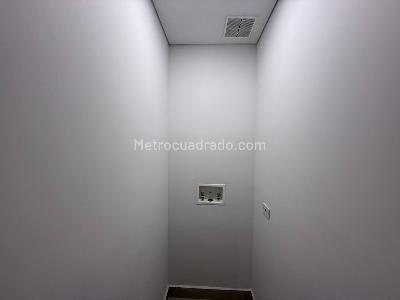 Apartamento de 1 alcoba en venta en Santa Barbara, Bogotá, 39 m² · foto 10 de 11