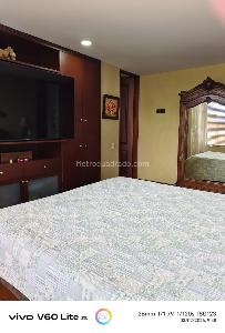 Apartamento de 3 alcobas en venta en Lindaraja, Bogotá, 195 m² · foto 9 de 11