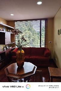 Apartamento de 3 alcobas en venta en Lindaraja, Bogotá, 195 m² · foto 3 de 11