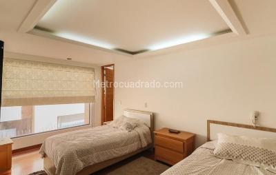 Apartamento de 3 alcobas en venta en Chico Navarra, Bogotá, 117 m² · foto 8 de 13