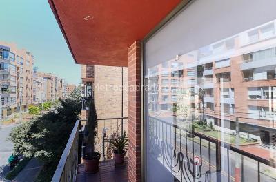 Apartamento de 3 alcobas en venta en Chico Navarra, Bogotá, 117 m² · foto 11 de 13