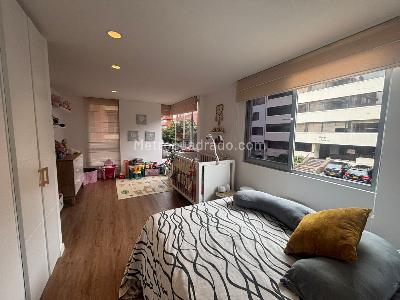 Apartamento en venta en Chico Navarra, Bogotá · foto 9 de 17