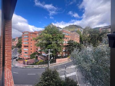 Apartamento de 3 alcobas en venta en El Nogal, Bogotá, 245 m² · foto 3 de 15