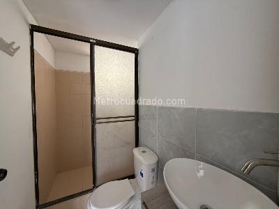 Apartamento de 3 alcobas en venta en Cali, Cali, 110 m² · foto 13 de 15