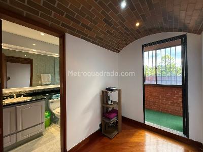 Casa de 4 alcobas en venta en Chia, Chía, 226 m² · foto 2 de 20