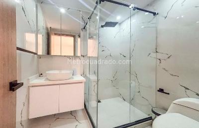 Apartamento de 3 alcobas en venta en Chico, Bogotá, 199 m² · foto 11 de 11