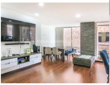 Apartamento en venta en Chico Navarra, Bogotá · foto 3 de 11