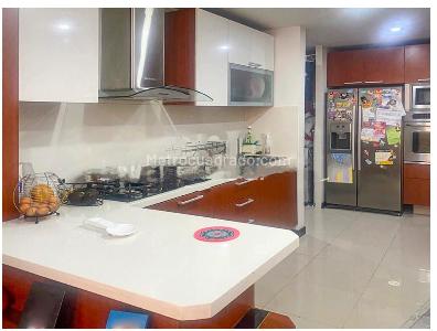 Apartamento en venta en Chico Navarra, Bogotá · foto 5 de 11