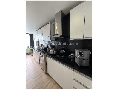 Apartamento de 3 alcobas en venta en Los Lagos, Bogotá, 153 m² · foto 5 de 16
