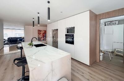 Apartamento de 3 alcobas en venta en La Cabrera, Bogotá, 200 m² · foto 3 de 13