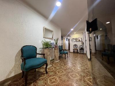 Apartamento de 2 alcobas en venta en Santa Barbara Central, Bogotá, 95 m² · foto 3 de 9