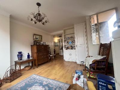 Apartamento de 2 alcobas en venta en Santa Barbara Central, Bogotá, 95 m² · foto 6 de 9