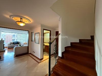 Apartamento de 3 alcobas en venta en San Patricio, Bogotá, 127 m² · foto 10 de 12