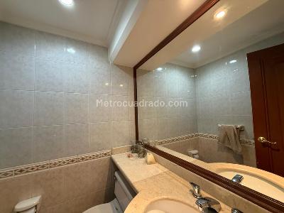 Apartamento de 3 alcobas en venta en San Patricio, Bogotá, 127 m² · foto 12 de 12