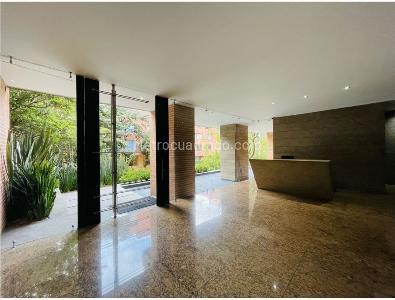 Apartamento en venta en Chapinero Alto, Bogotá · foto 2 de 11