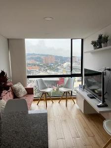 Apartamento de 1 alcoba en venta en Niza, Bogotá, 37 m² · foto 3 de 15