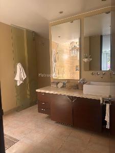 Casa de 4 alcobas en venta en Balcones De Lindaraja, Bogotá, 278 m² · foto 12 de 20