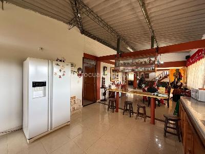 Casa de 3 alcobas en venta en Calima, Cali, 223 m² · foto 10 de 18