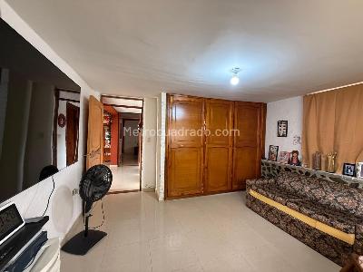 Casa de 3 alcobas en venta en Calima, Cali, 223 m² · foto 18 de 18