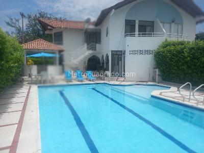 Casa de 4 alcobas en venta en Girardot Cundinamarca, Girardot, 174 m² · foto 8 de 12
