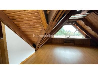 Casa de 5 alcobas en venta en Camino De Suba, Bogotá, 380 m² · foto 5 de 20